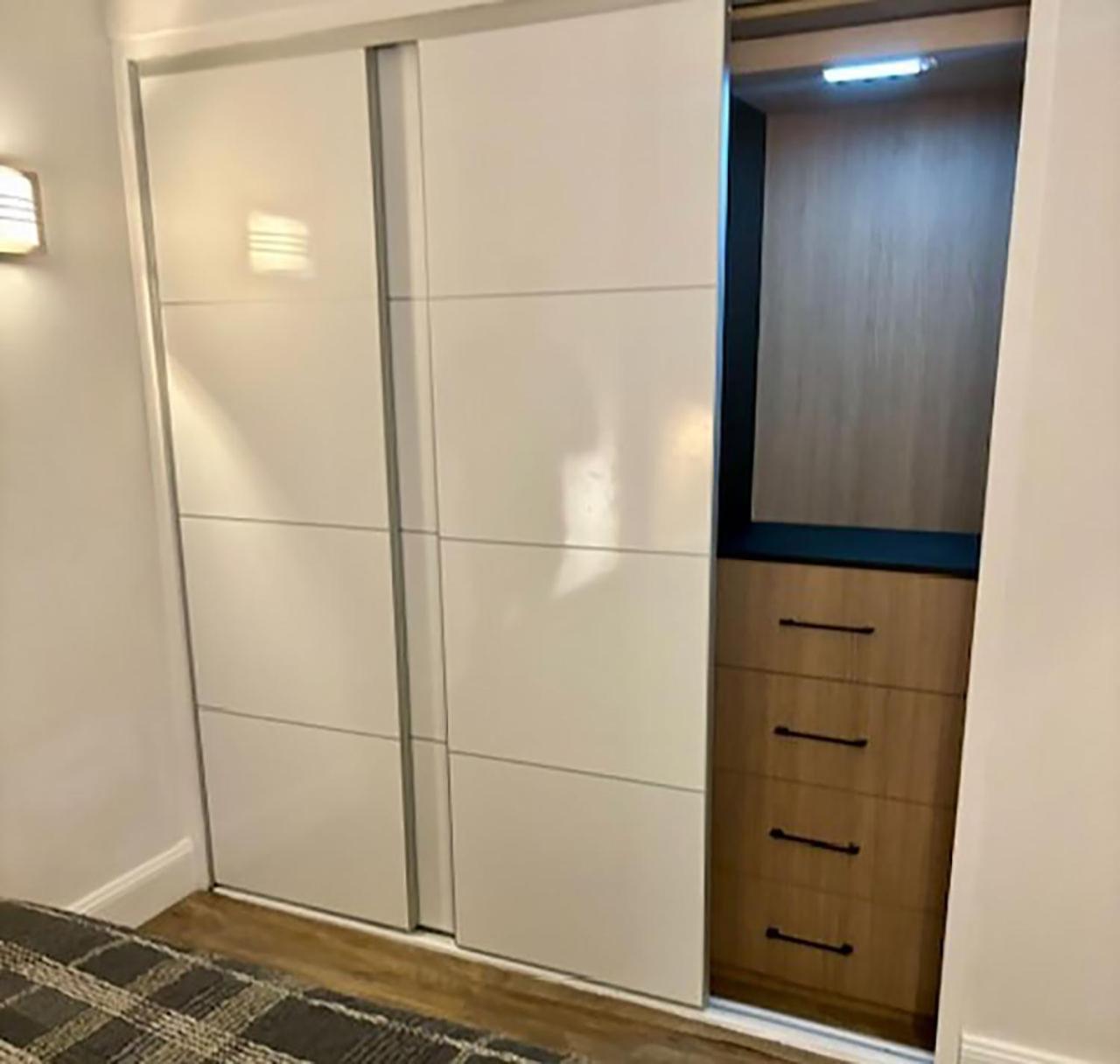 Downtown Cbd Executive With Pool Appartamento